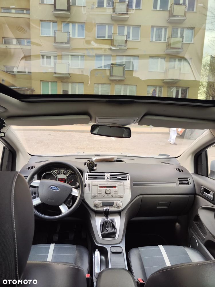 Ford Kuga 2.0 TDCi Titanium - 16