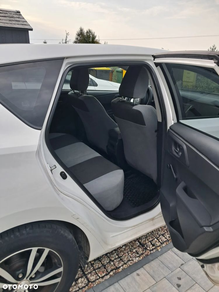 Toyota Auris 1.33 VVT-i Active - 8