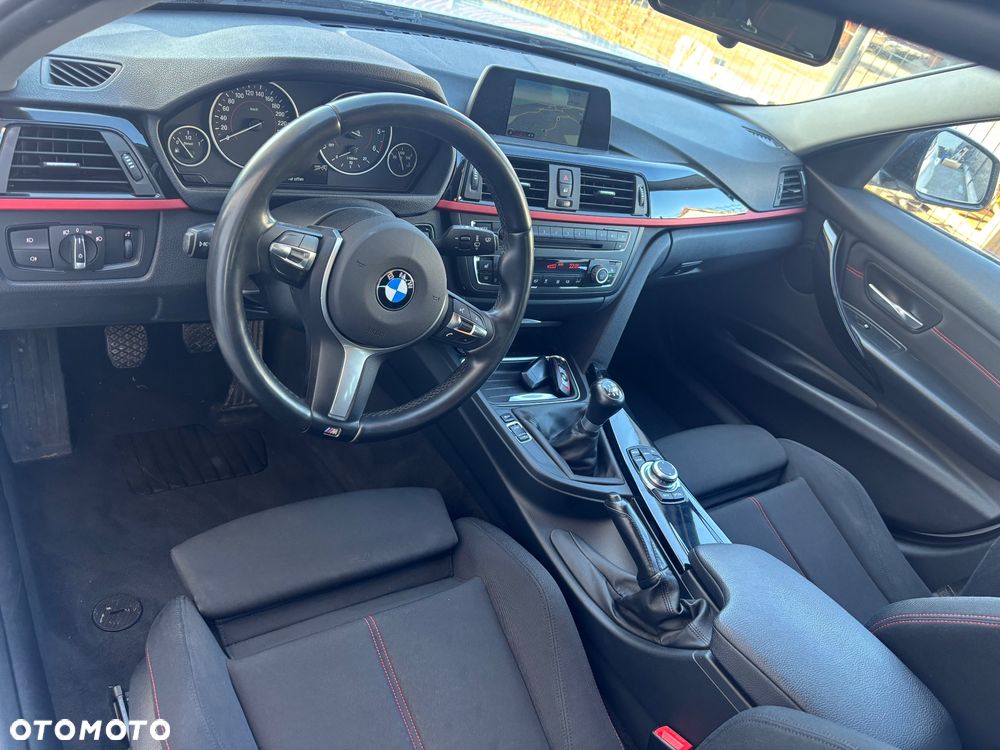 BMW Seria 3 318d DPF Edition Sport - 20