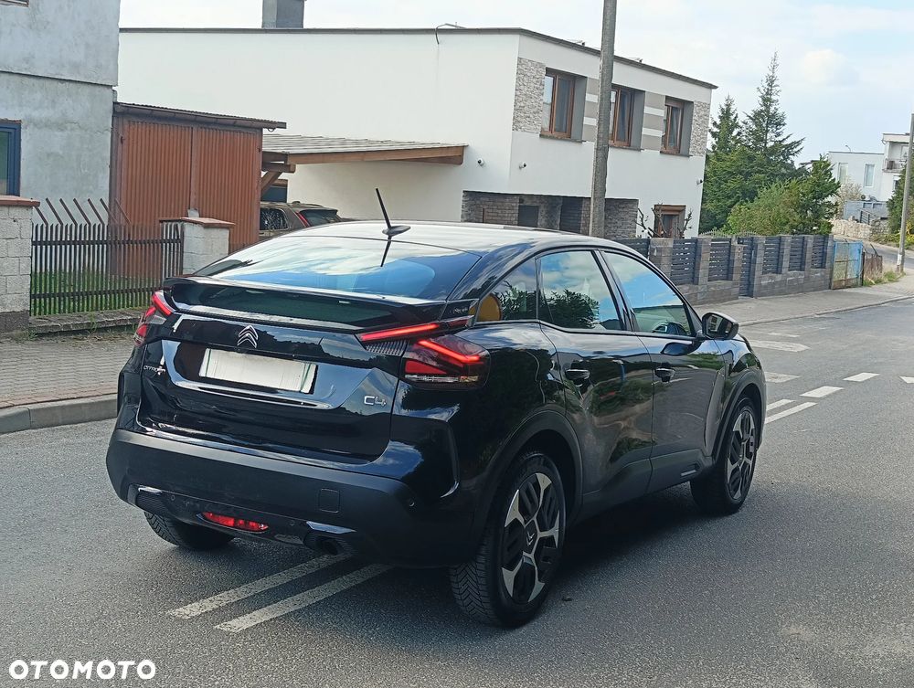 Citroën C4 PureTech 130 Stop&Start SHINE - 2