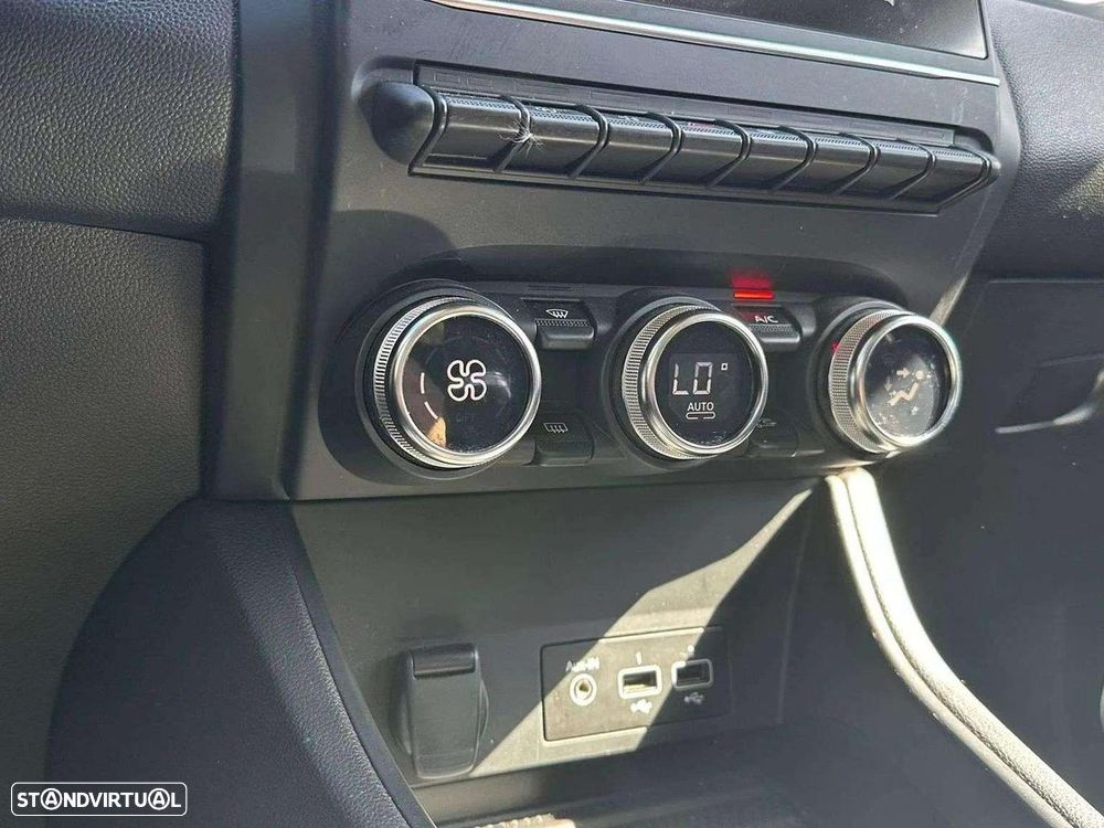 Renault Captur 1.0 TCe Techno - 16