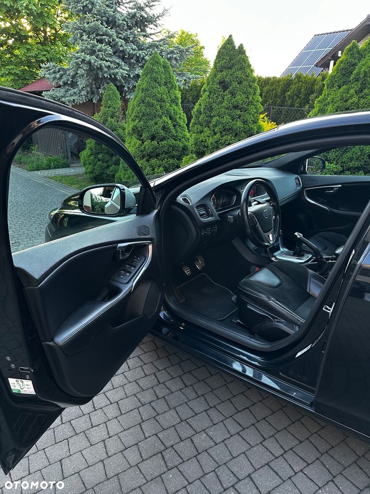 Volvo V40 D4 RDesign - 9