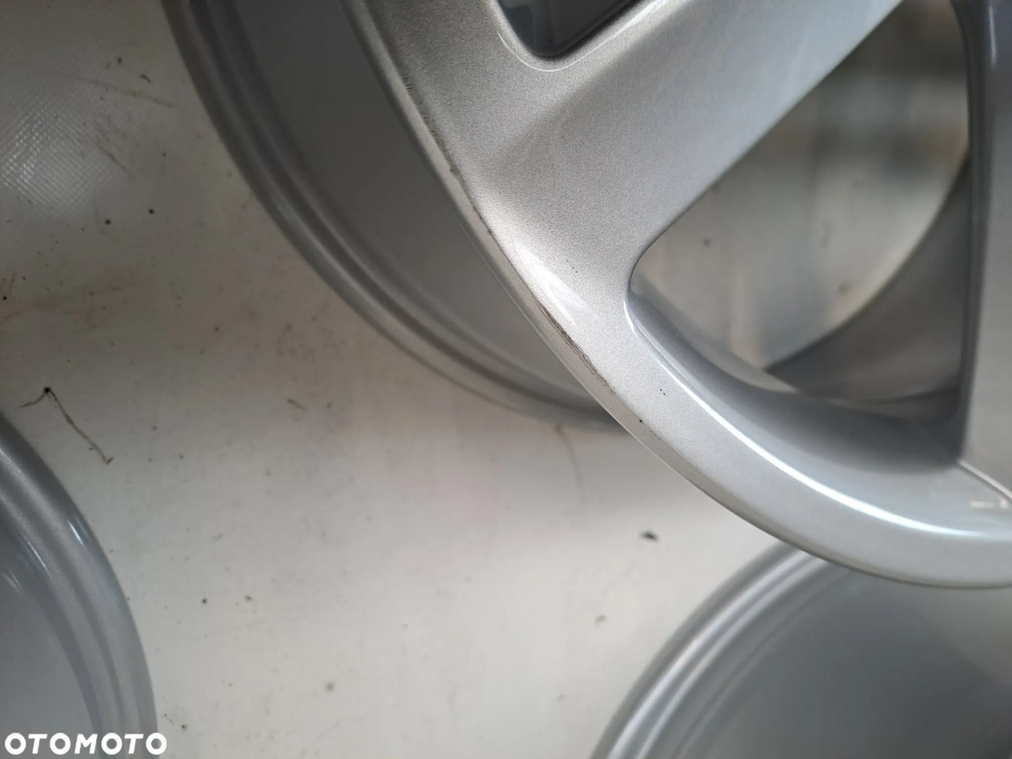 FELGI ALUMINIOWE 5x100 6.5Jx17 CALI ET48 6F9601025 SEAT ARONA IBIZA AUDI SEAT SKODA VW DEMO Komplet - 9