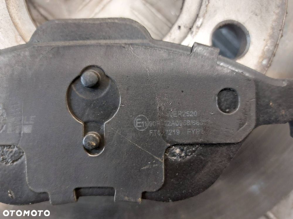 TARCZE HAMULCOWE PRZÓD + KLOCKI FORD FIESTA MK5 1.6 16V - 2
