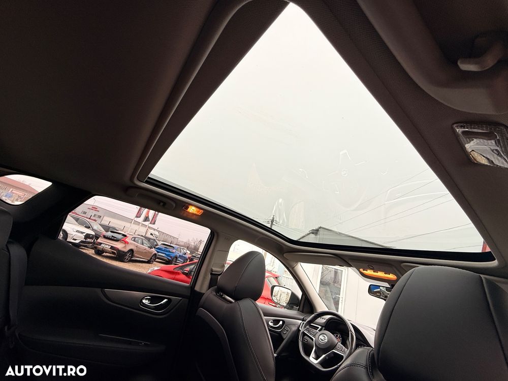 Nissan Qashqai 1.3 DIG-T DCT AKARI - 9