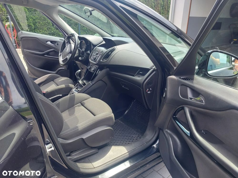 Opel Zafira - 9