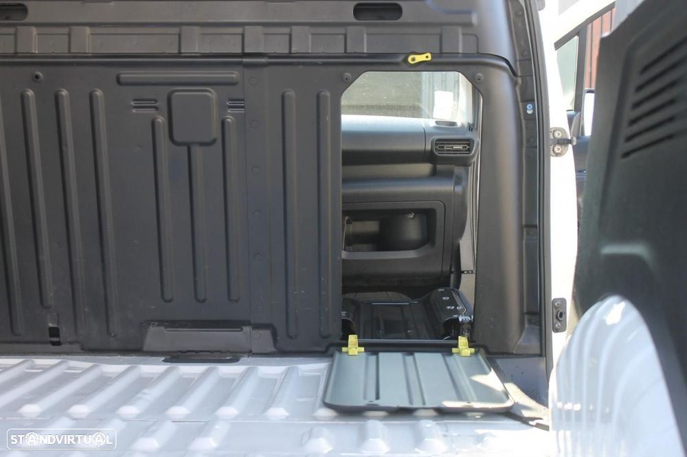 Opel Combo Van 1.5 CDTI - 3 LUGARES - IVA DEDUTÍVEL - 39