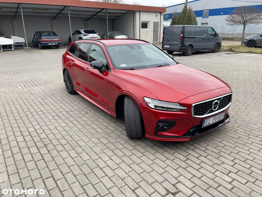 Volvo V60 B5 B AWD R-Design - 8