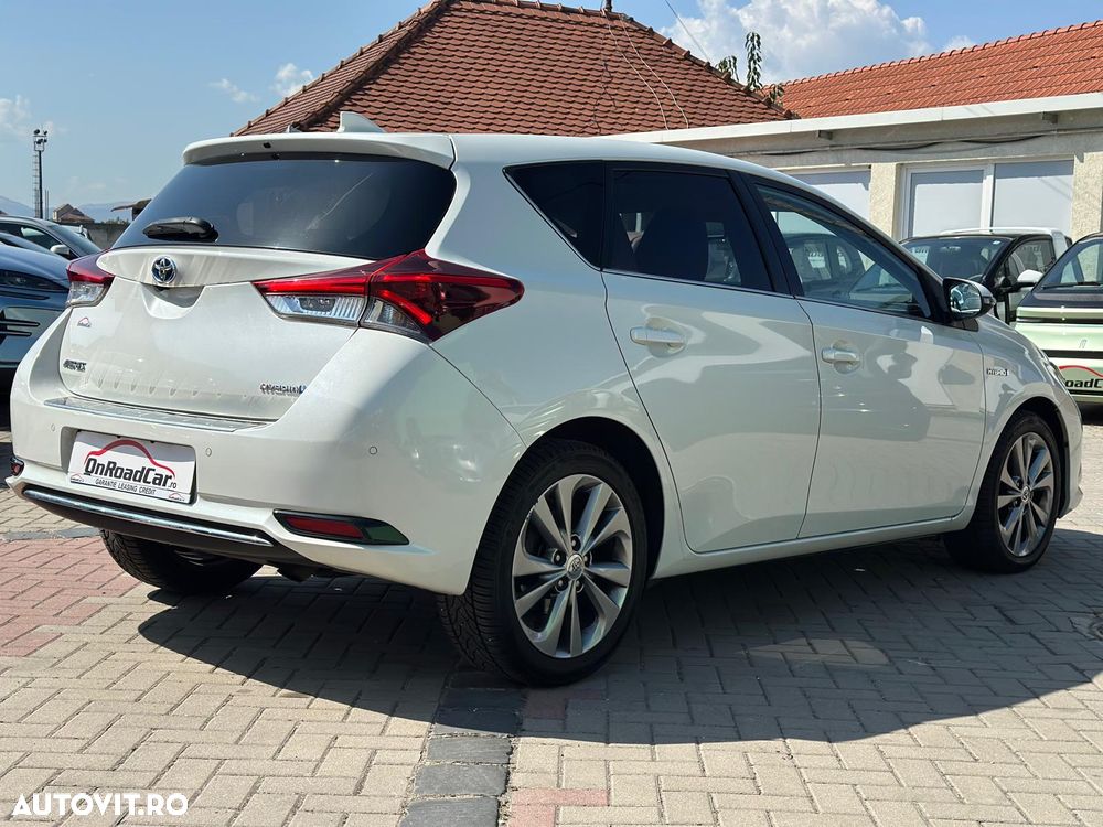 Toyota Auris 1.8 VVT-i Automatik Executive - 4