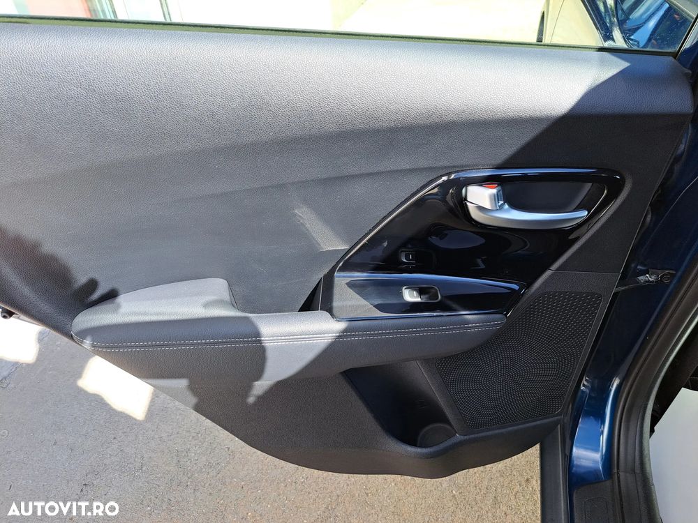 Kia Niro 1.6 GDI HEV 2WD OPF Aut. Vision - 19