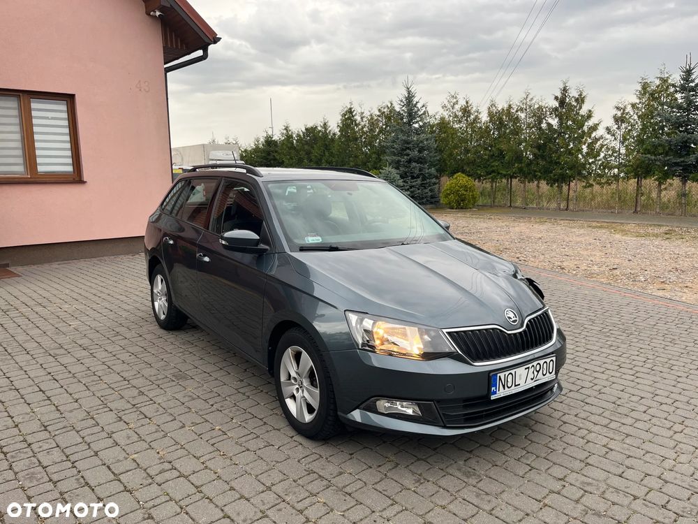 Skoda Fabia 1.2 TSI Ambition - 1