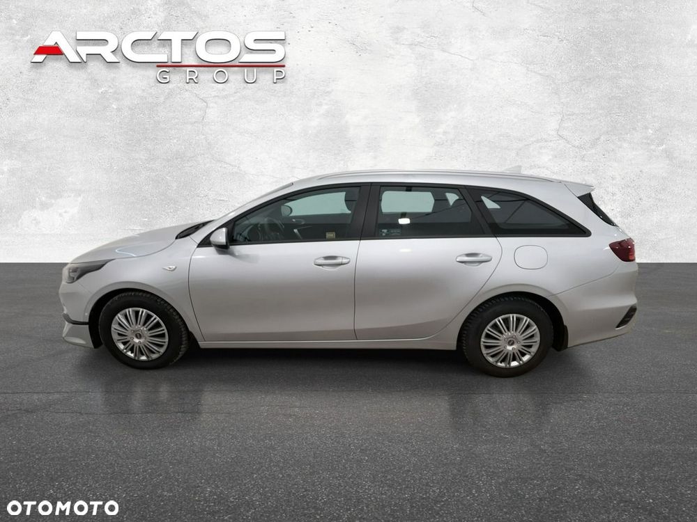 Kia Ceed - 9