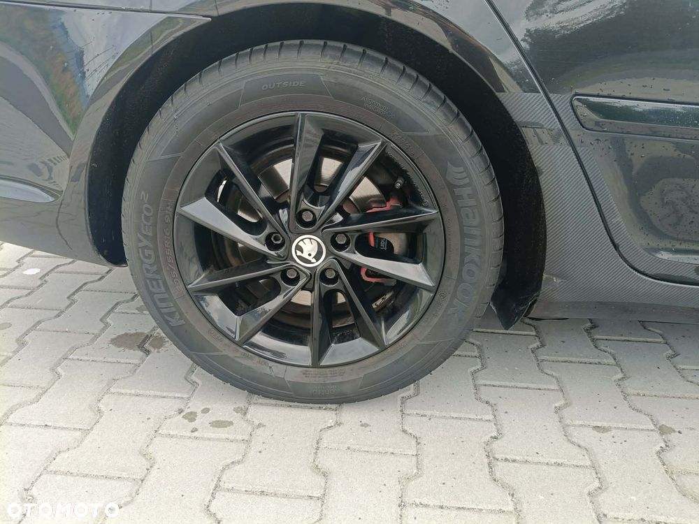 Skoda Octavia 2.0 TDI DPF RS - 14