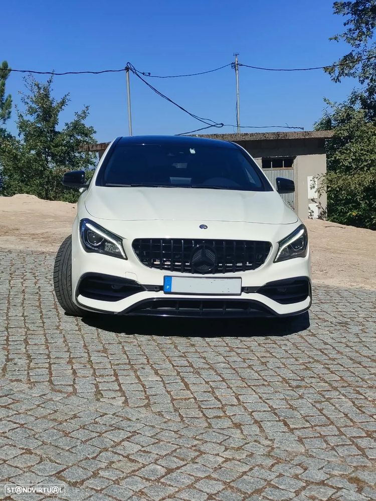 Mercedes-Benz CLA 45 AMG 4Matic Speedshift 7G-DCT Night Edition - 30