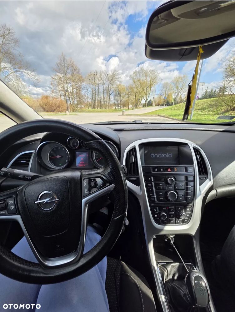 Opel Astra 1.4 T Cosmo - 5