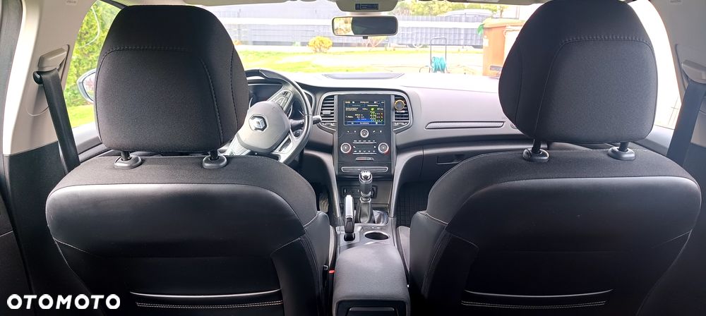 Renault Megane 1.6 SCe Intens - 11