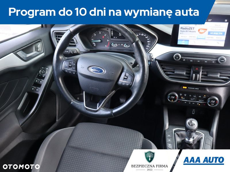 Ford Focus - 8