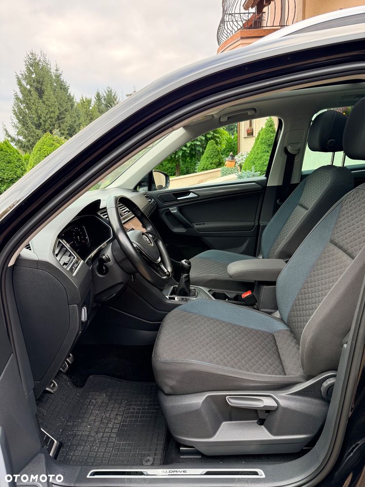 Volkswagen Tiguan 2.0 TDI SCR IQ.DRIVE - 27