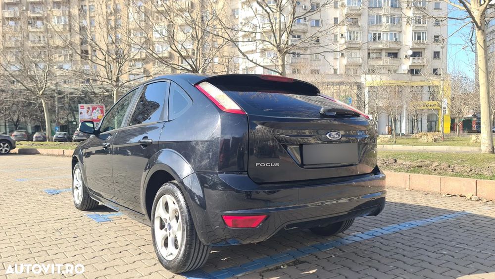 Ford Focus 1.6 Ti-VCT Titanium - 14