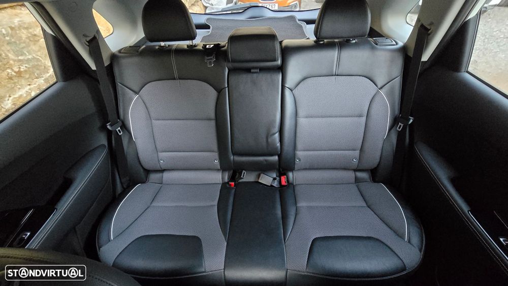 Kia e-Niro 64kWh — fotografia 46