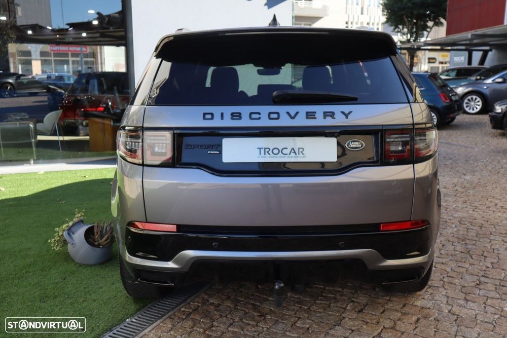 Land Rover Discovery Sport P300e Dynamic HSE - 12
