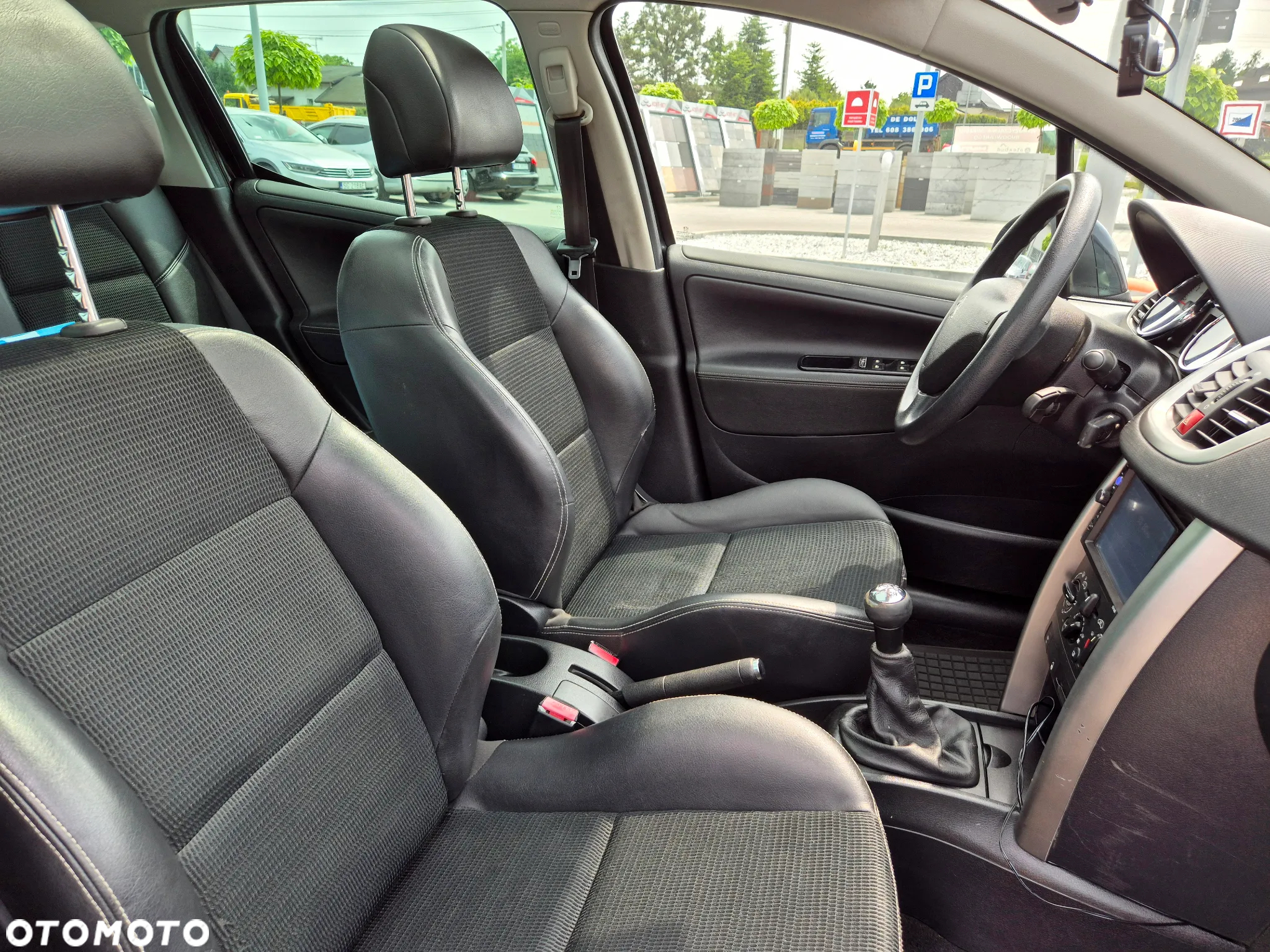 Peugeot 207 SW 120 VTi Outdoor - 29