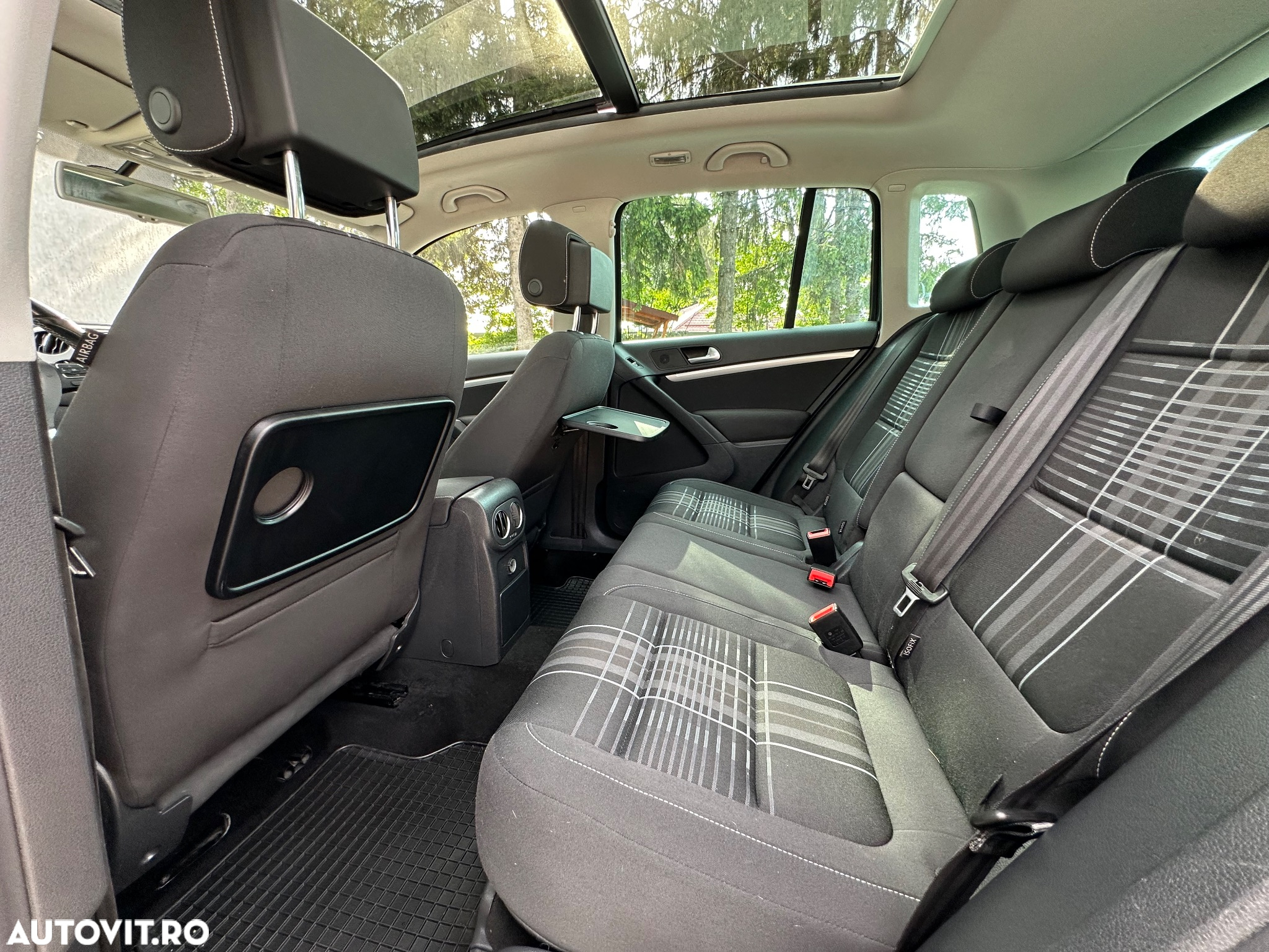 Volkswagen Tiguan - 6