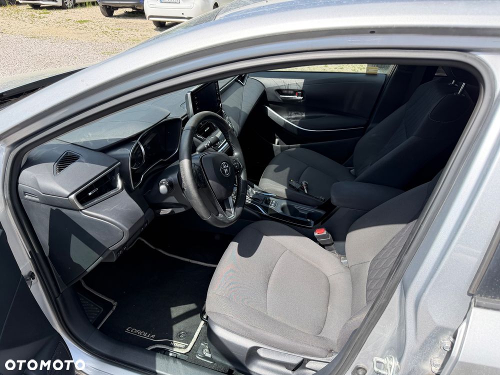 Toyota Corolla 1.8 Hybrid Comfort - 6