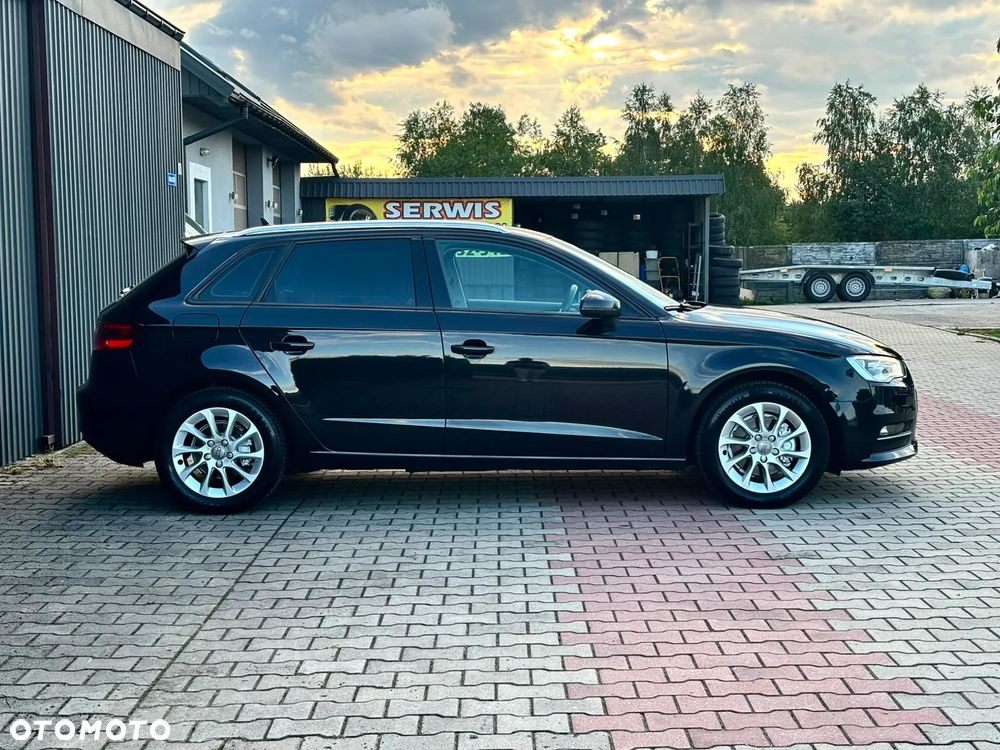 Audi A3 Sportback 1.4 TFSI Ambition - 11