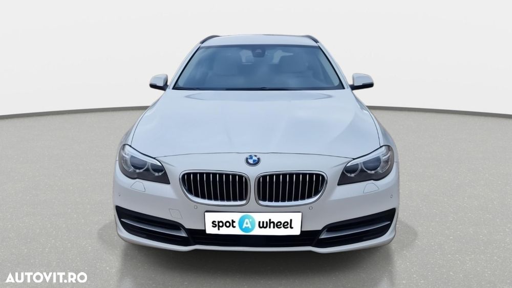 BMW Seria 5 520d AT - 3