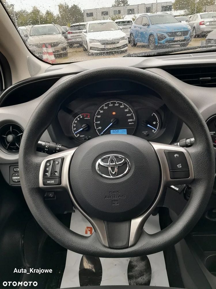 Toyota Yaris 1.0 Active - 11