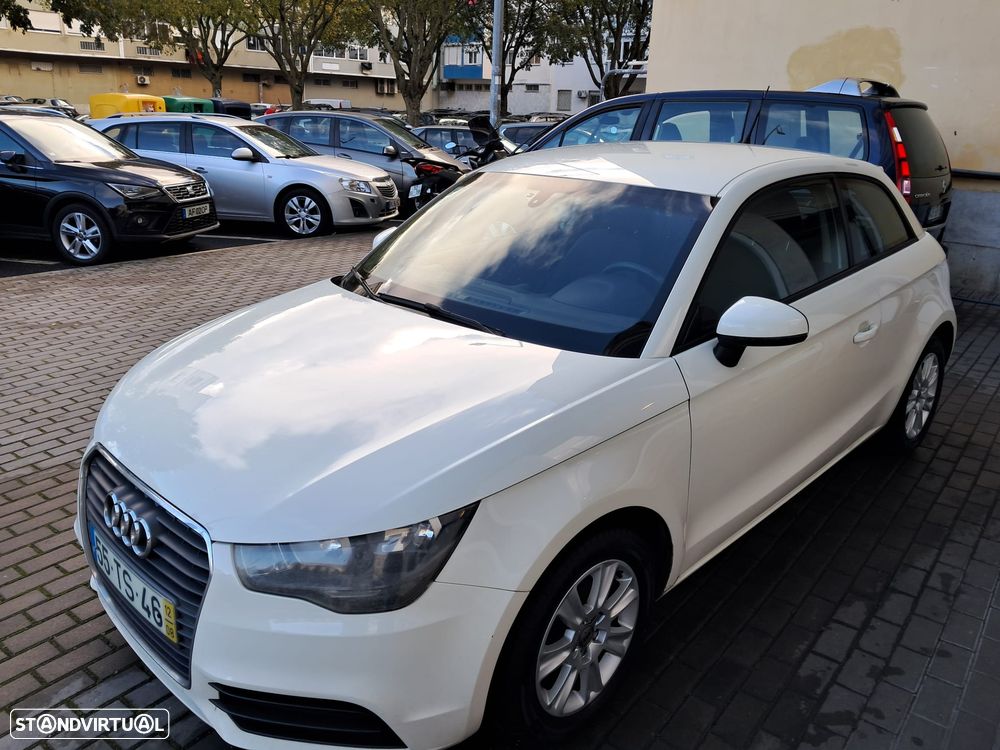 Audi A1 1.6 TDI Ambition - 4
