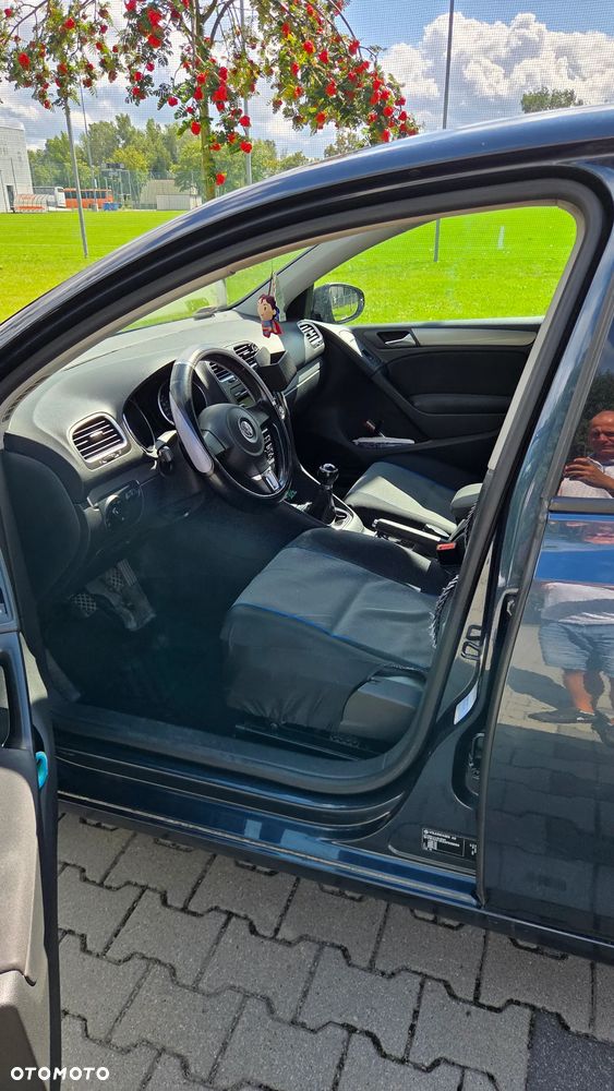 Volkswagen Golf 1.6 Trendline - 32