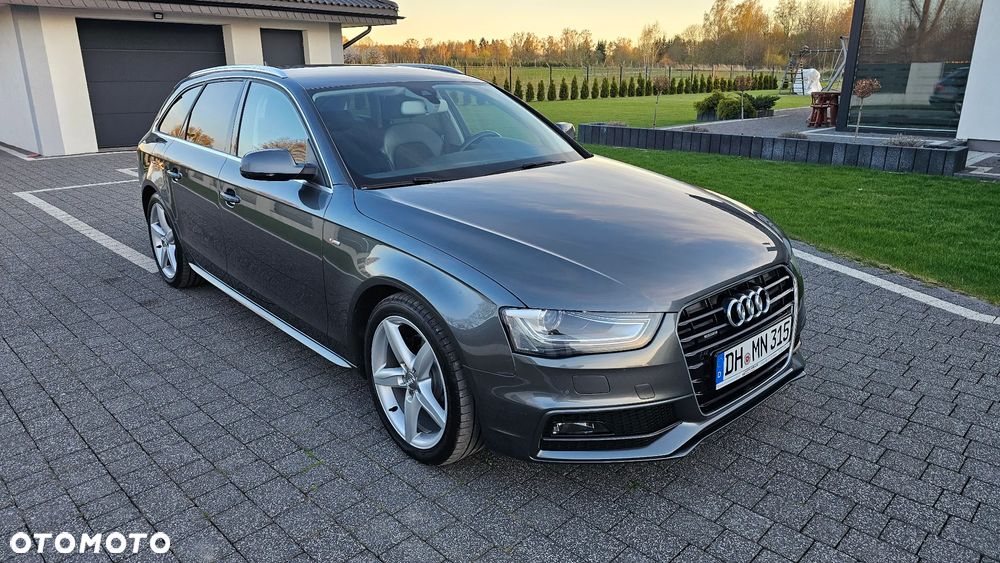 Audi A4 Avant 2.0 TDI DPF clean diesel quattro S tronic S line Sportpaket - 4