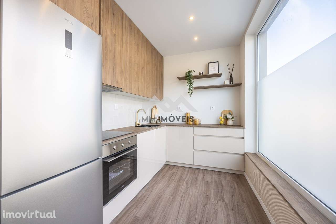 Apartamento T2 | Renovado | 3 Frentes | Investimento | Gondomar - Grande imagem: 5/29