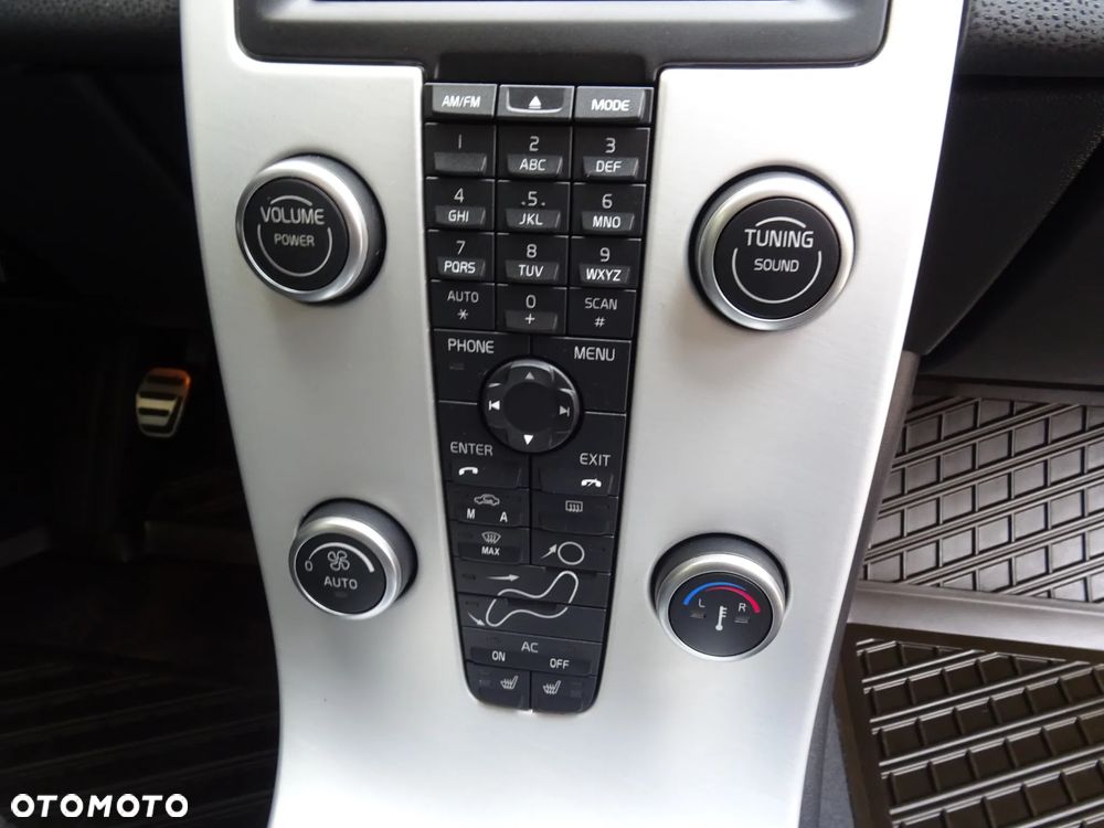 Volvo V50 DPF DRIVe Summum - 13