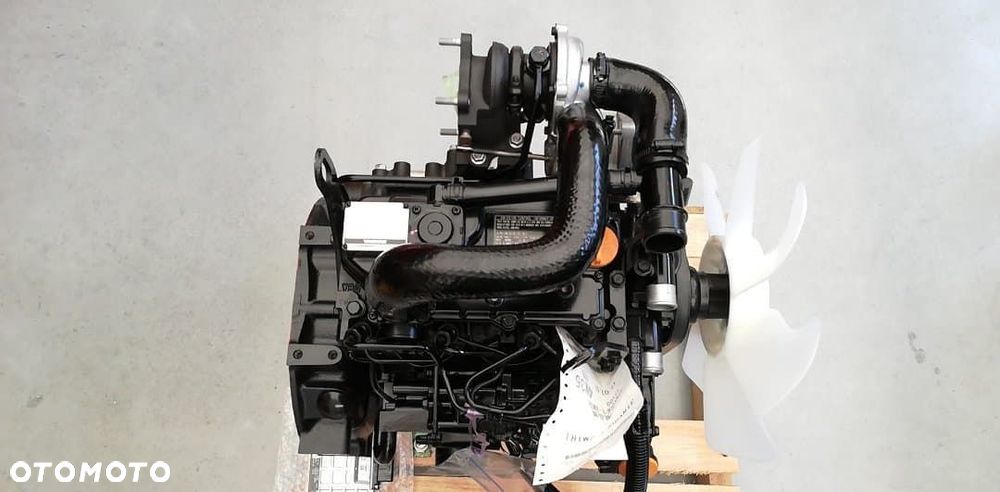 SILNIK YANMAR 3TNV80FT 18.4 kW / 2600 rpm 1.267cc 14500 zł netto - 9