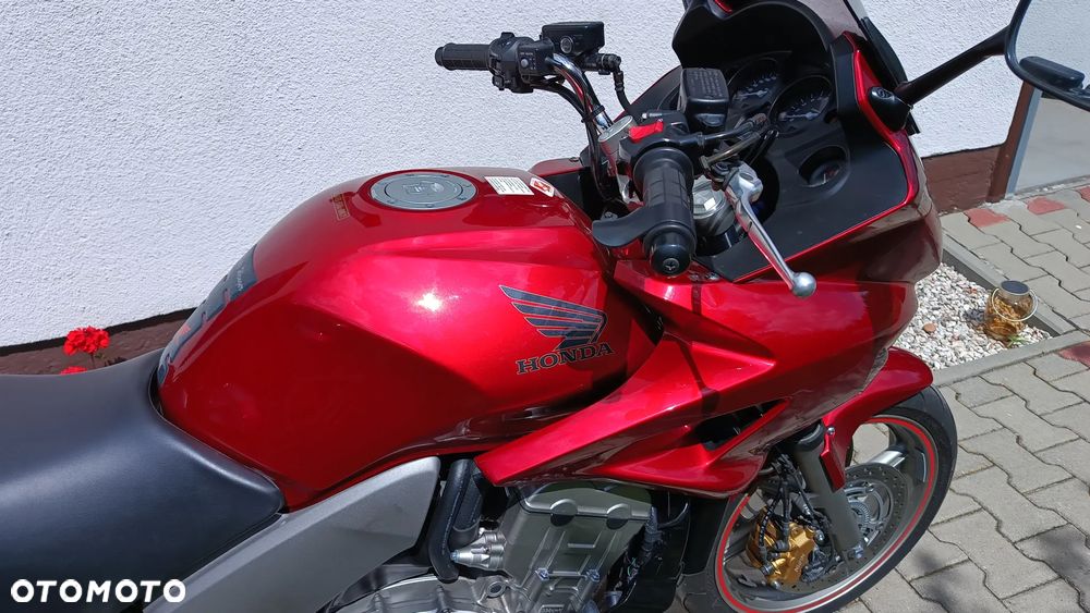 Honda CBF - 6