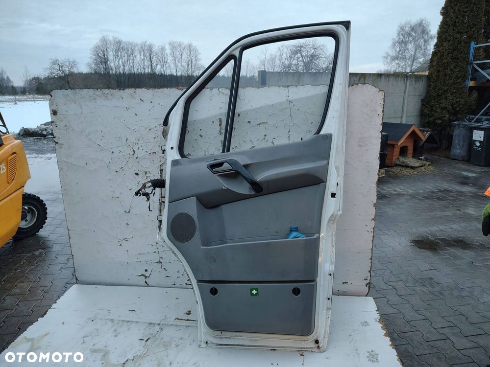 DRZWI LEWY PRZÓD MERCEDES SPRINTER W906 - 5