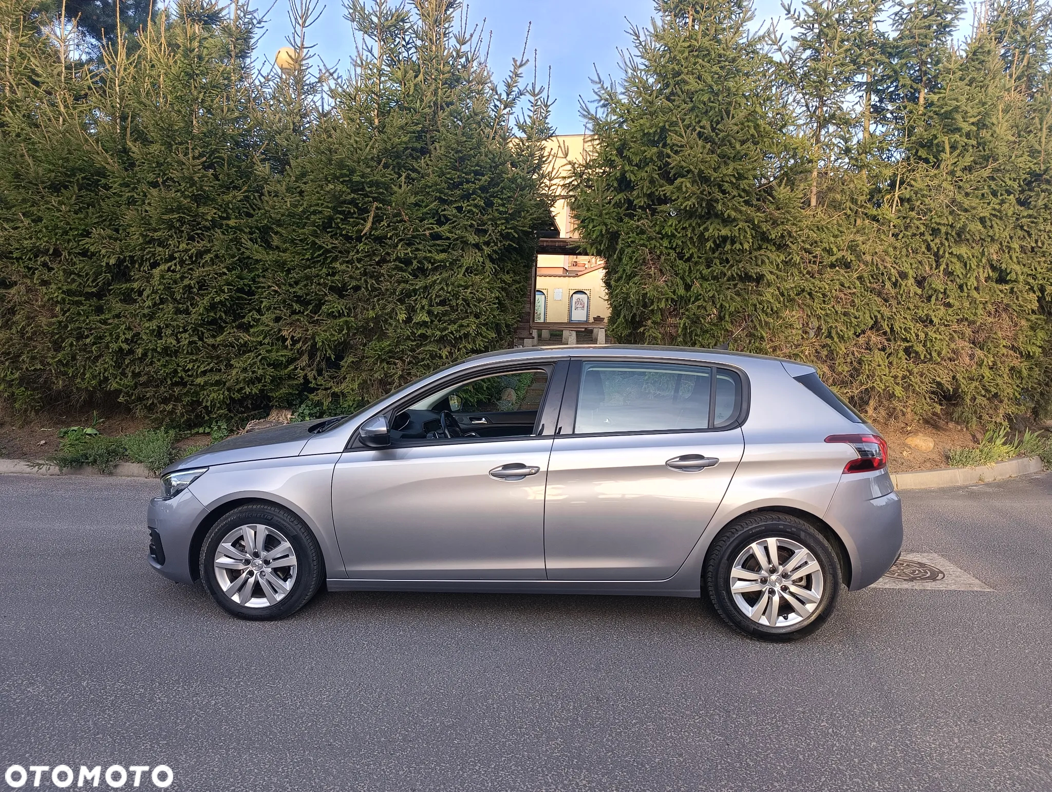 Peugeot 308 1.5 BlueHDi Allure S&S EAT6 - 9