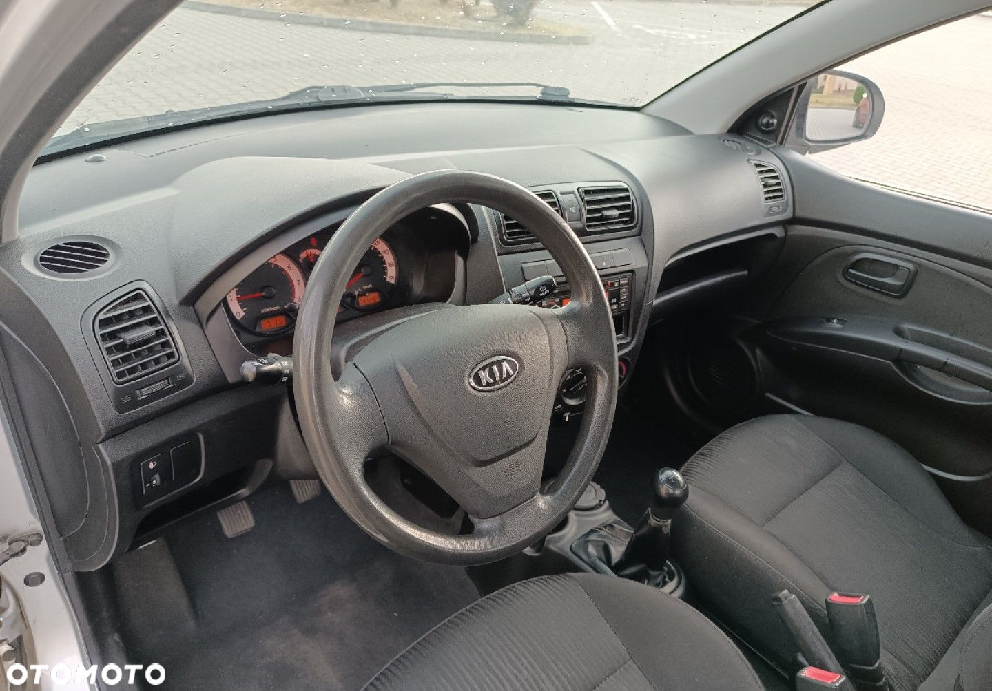 Kia Picanto - 16