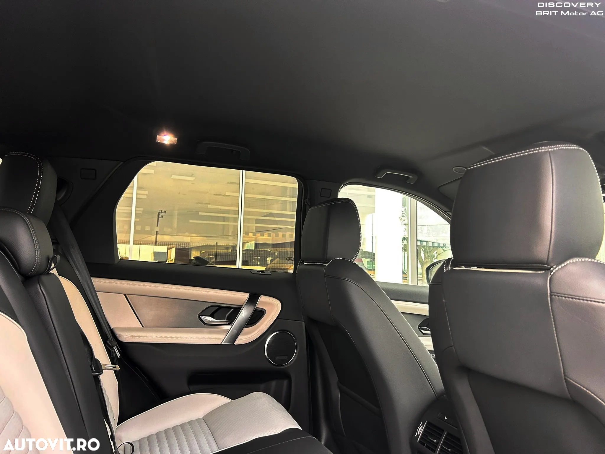 Land Rover Discovery Sport 2.0 D200 R-Dynamic MHEV SE - 9