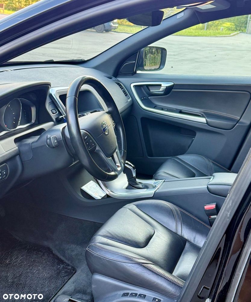 Volvo XC 60 D4 Geartronic Summum - 5