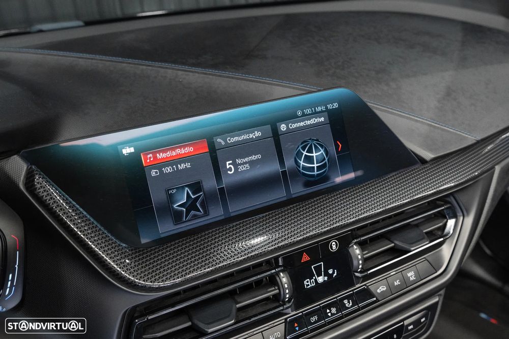 BMW 118 i Pack Desportivo M Auto - 14