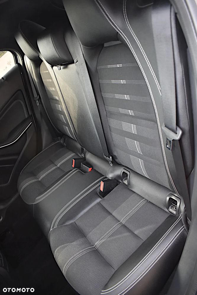 Mercedes-Benz Klasa A 180 CDI AMG Line - 7