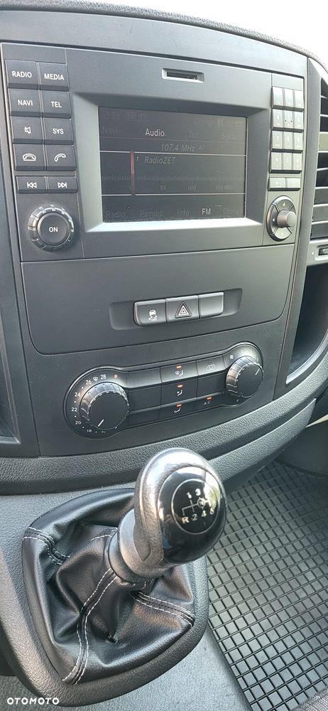 Mercedes-Benz VITO - 22