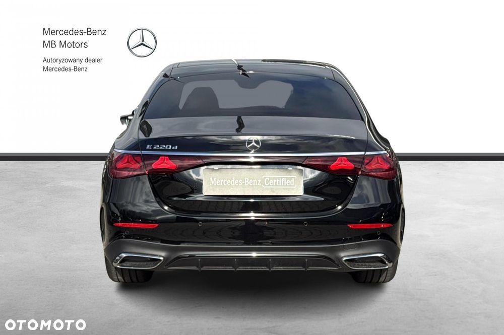 Mercedes-Benz Klasa E - 4