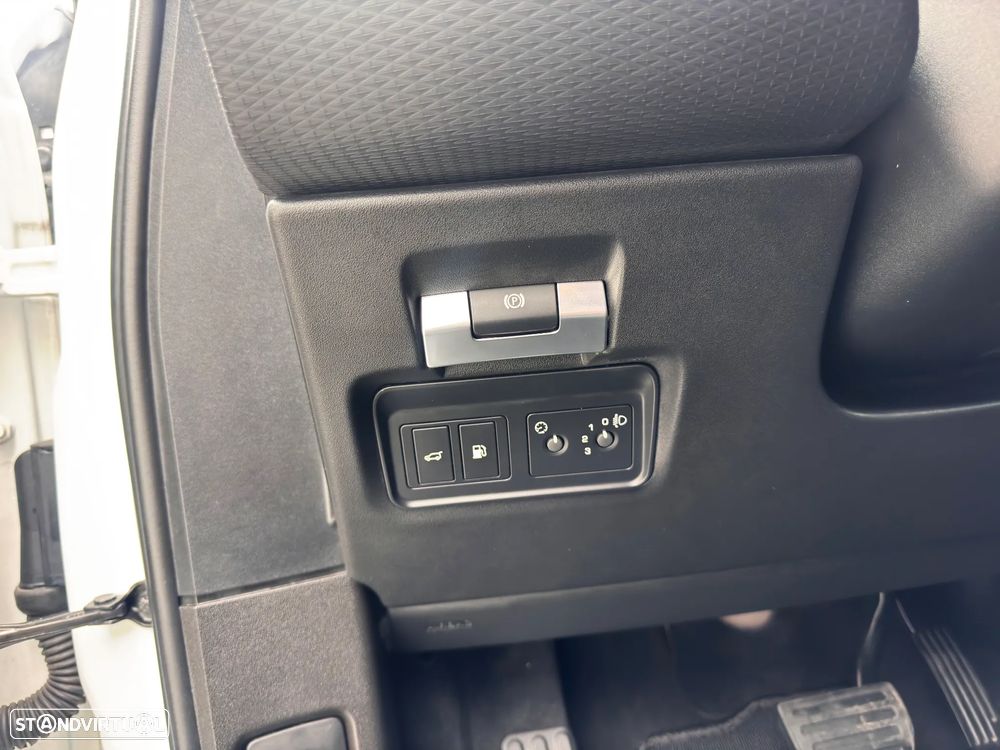 Land Rover Range Rover Evoque 1.5 P300e AWD S Auto - 17