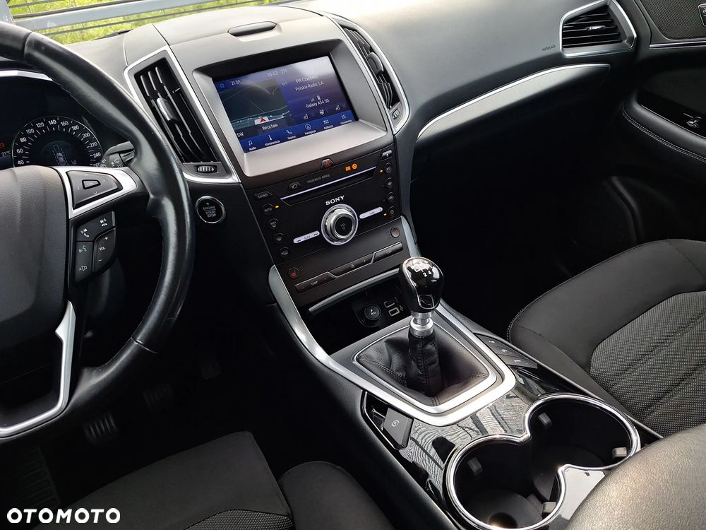 Ford S-Max 2.0 EcoBlue Titanium - 34