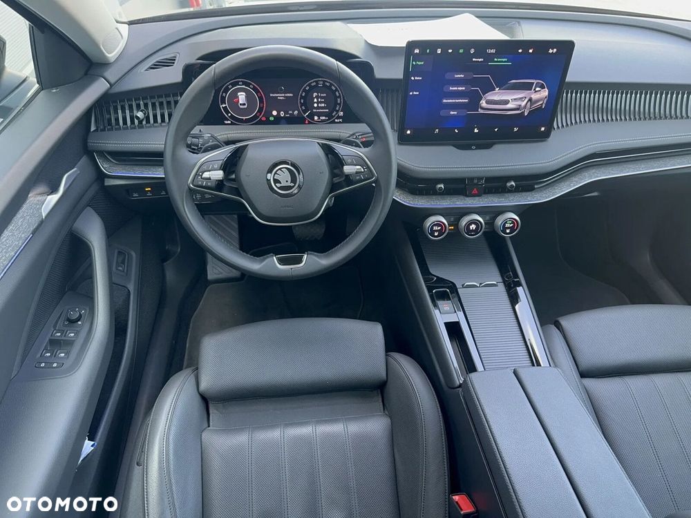 Skoda Superb 2.0 TDI SCR 4x4 Selection DSG - 10